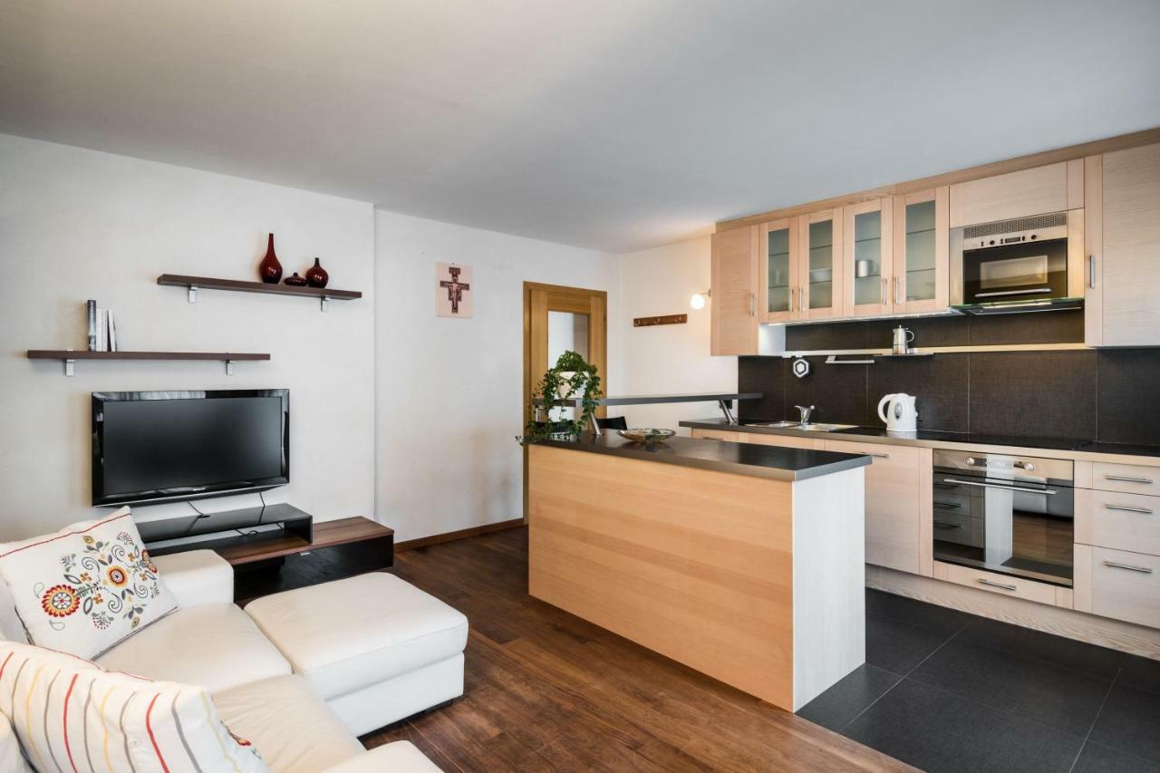 Apartments Tino Ла-Валле Екстер'єр фото